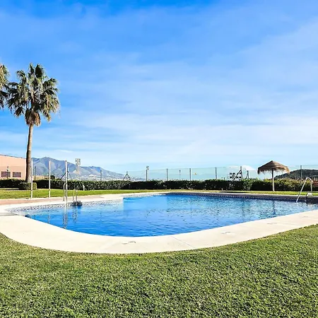 Quiet Location Between La Cala And Fuengirola Lejlighed
